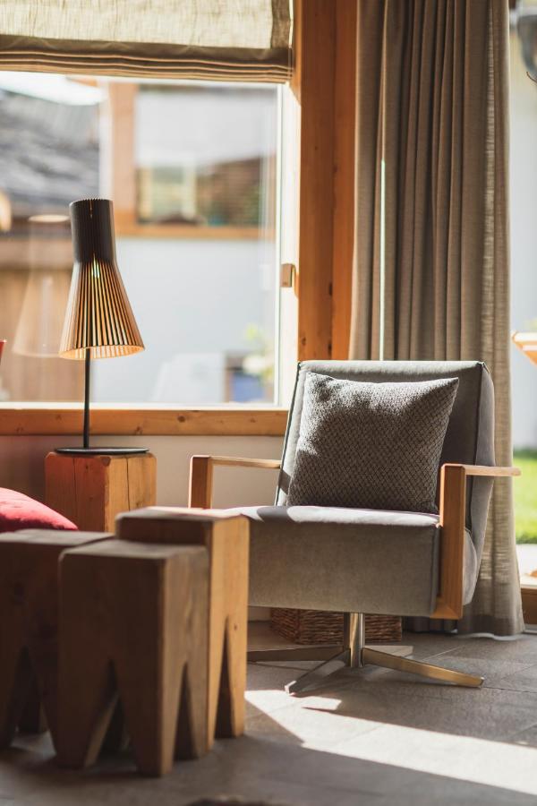 Loewen Chalets เซเฟลด์ อิน ทิโรล ภายนอก รูปภาพ