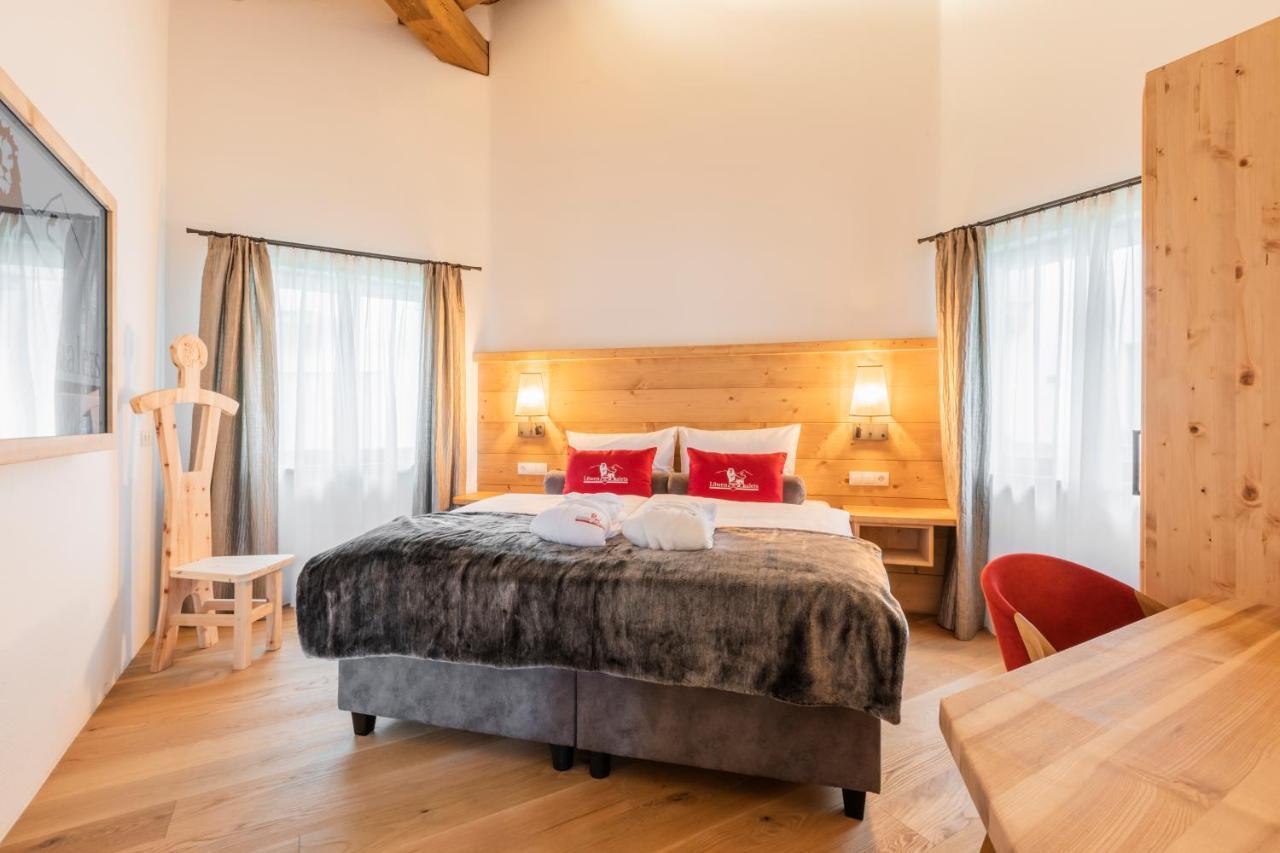 Loewen Chalets เซเฟลด์ อิน ทิโรล ภายนอก รูปภาพ