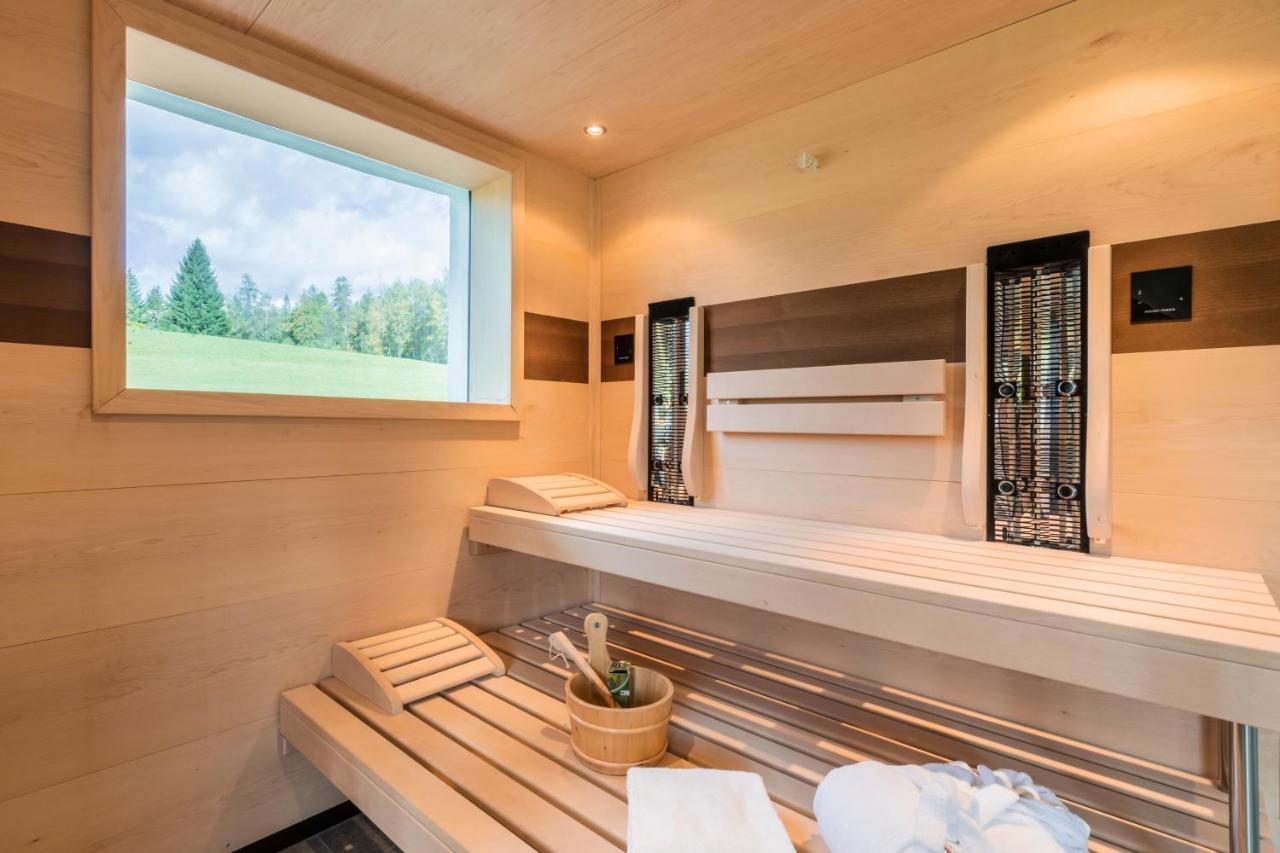 Loewen Chalets เซเฟลด์ อิน ทิโรล ภายนอก รูปภาพ