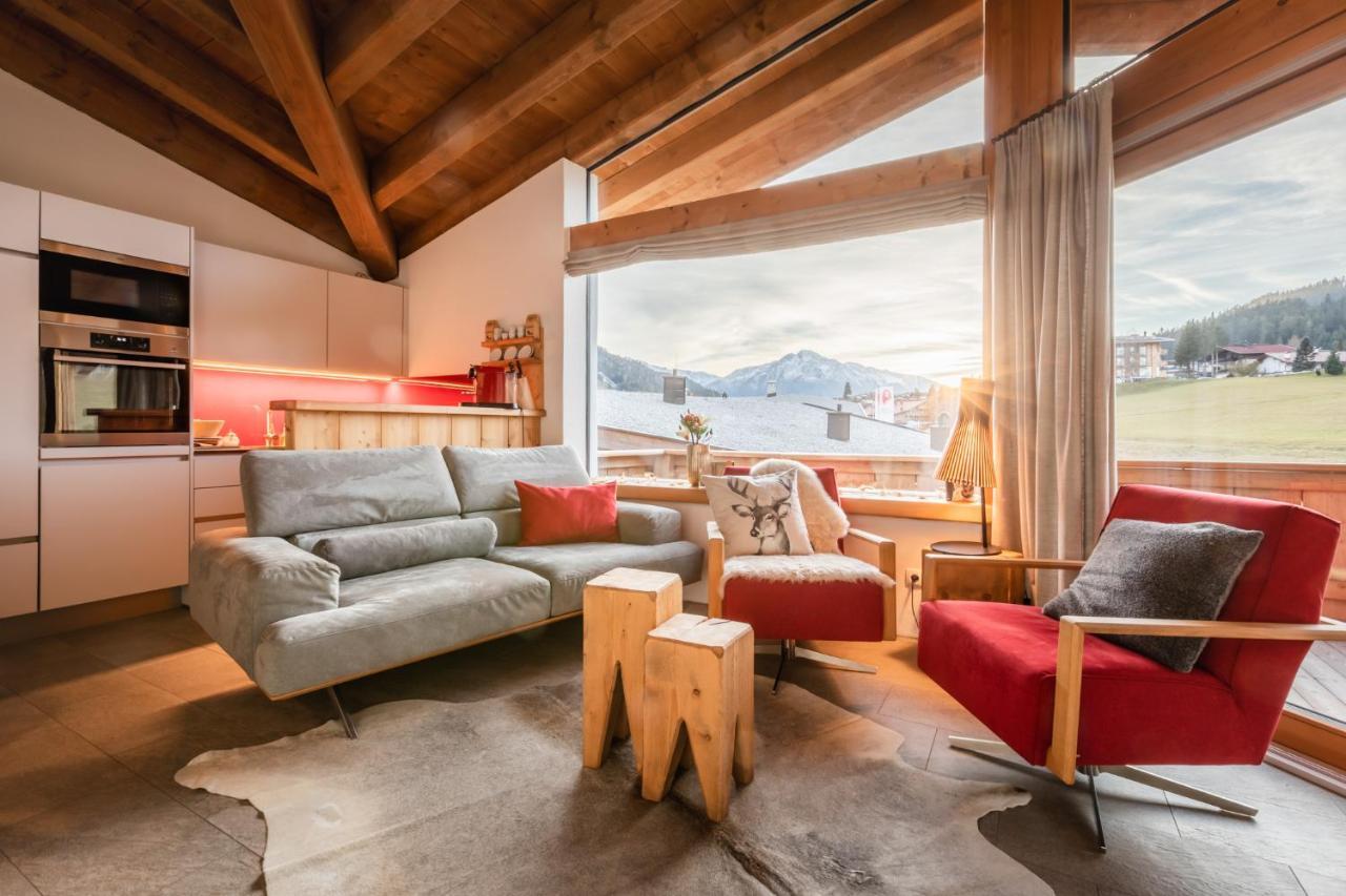 Loewen Chalets เซเฟลด์ อิน ทิโรล ภายนอก รูปภาพ