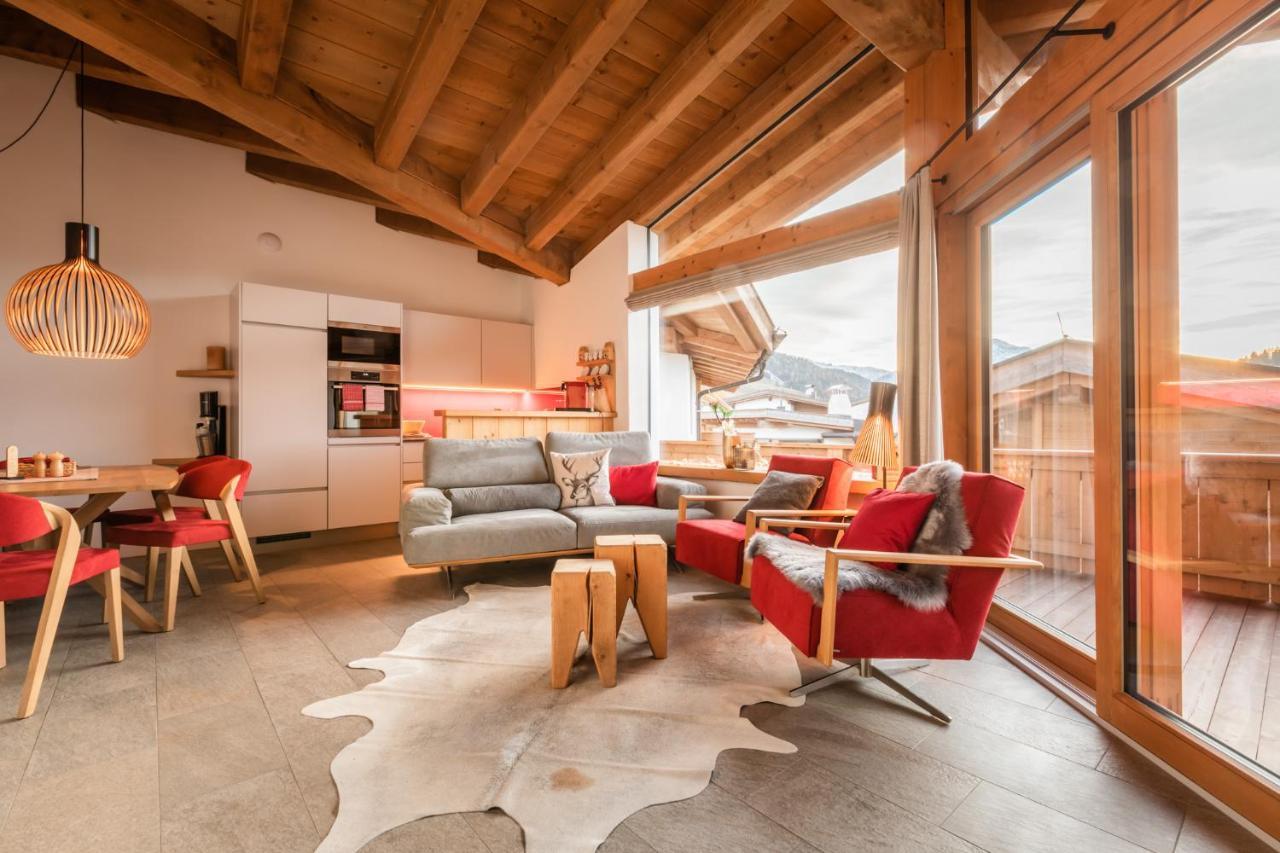 Loewen Chalets เซเฟลด์ อิน ทิโรล ภายนอก รูปภาพ