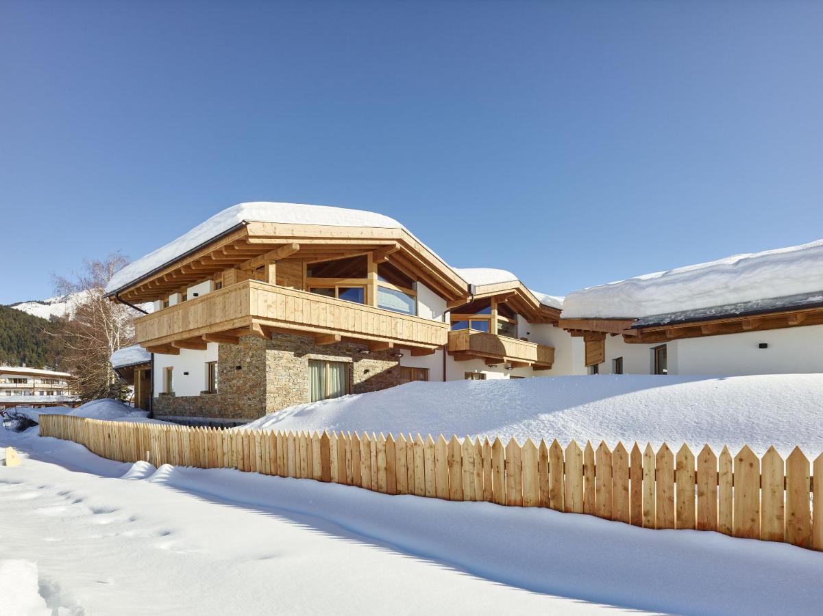 Loewen Chalets เซเฟลด์ อิน ทิโรล ภายนอก รูปภาพ